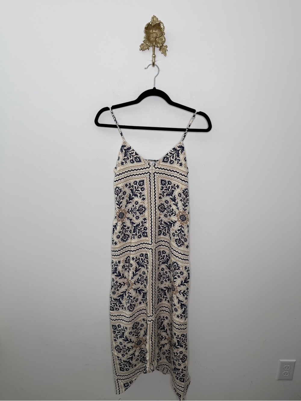 Evereve Maggie Handkerchief Midi Dress XS
